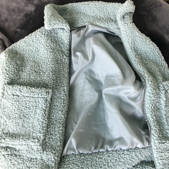 Teddy Bear Jacket - Picture 3 of 4